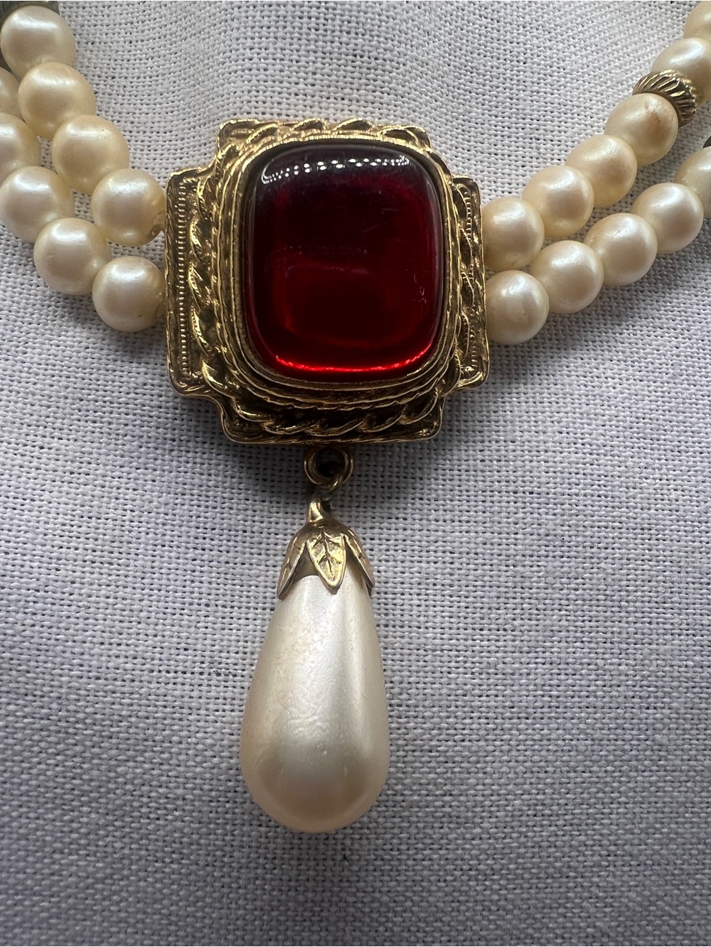 Vintage 1928 Pearl Double strand Necklace with red glass pendant and pearl - Picture 3 of 10
